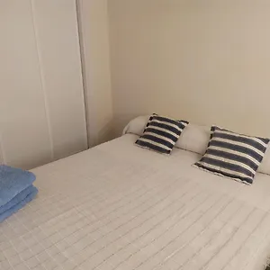 Acogedor Apartamento A 100 M. De Pinares Y Playa Rota